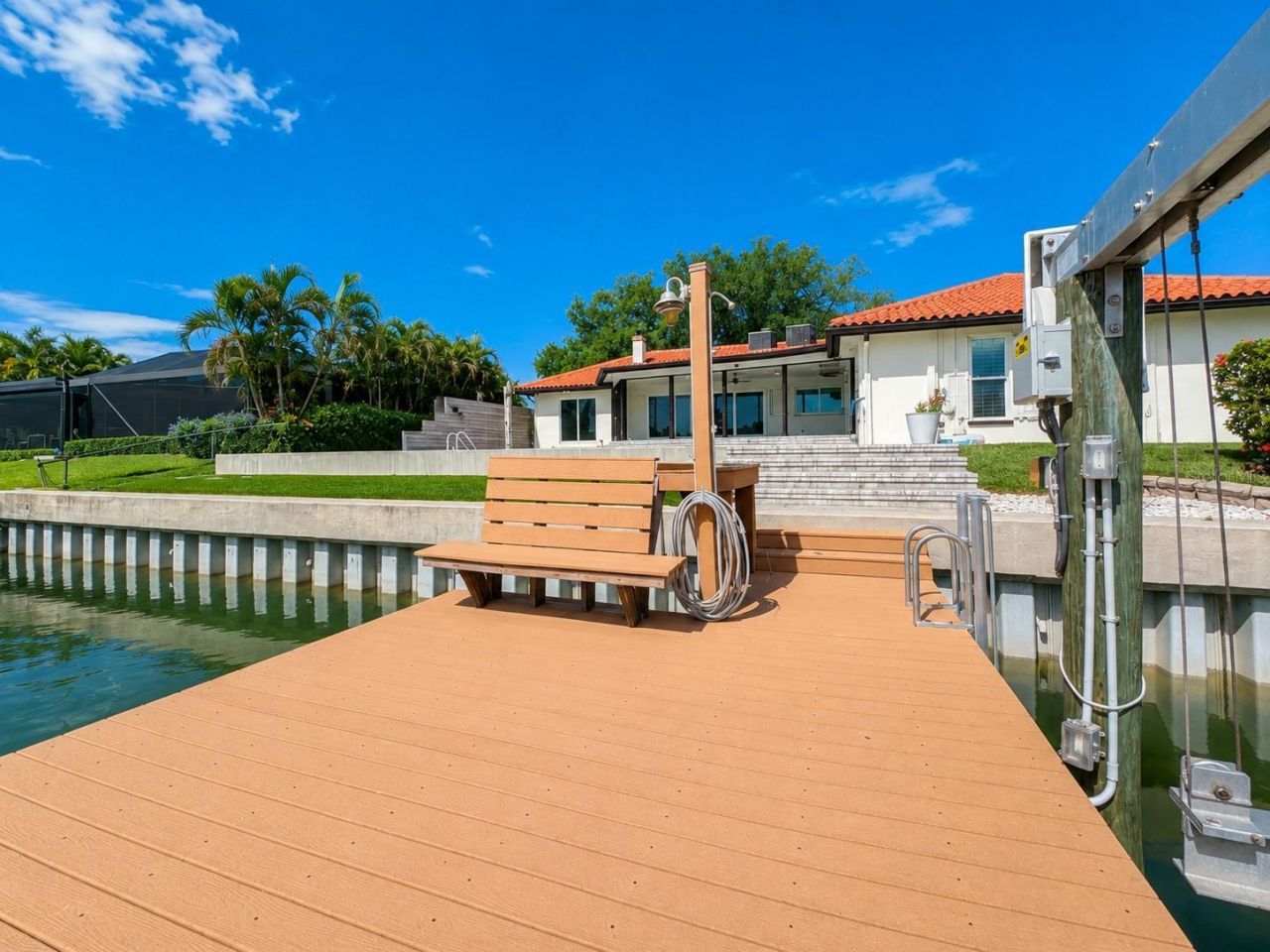 4901 Lansing St Ne, Saint Petersburg, FL 33703 Photo
