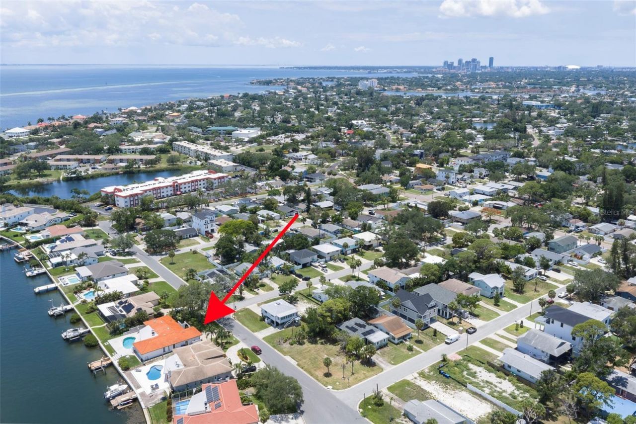 4901 Lansing St Ne, Saint Petersburg, FL 33703 Photo