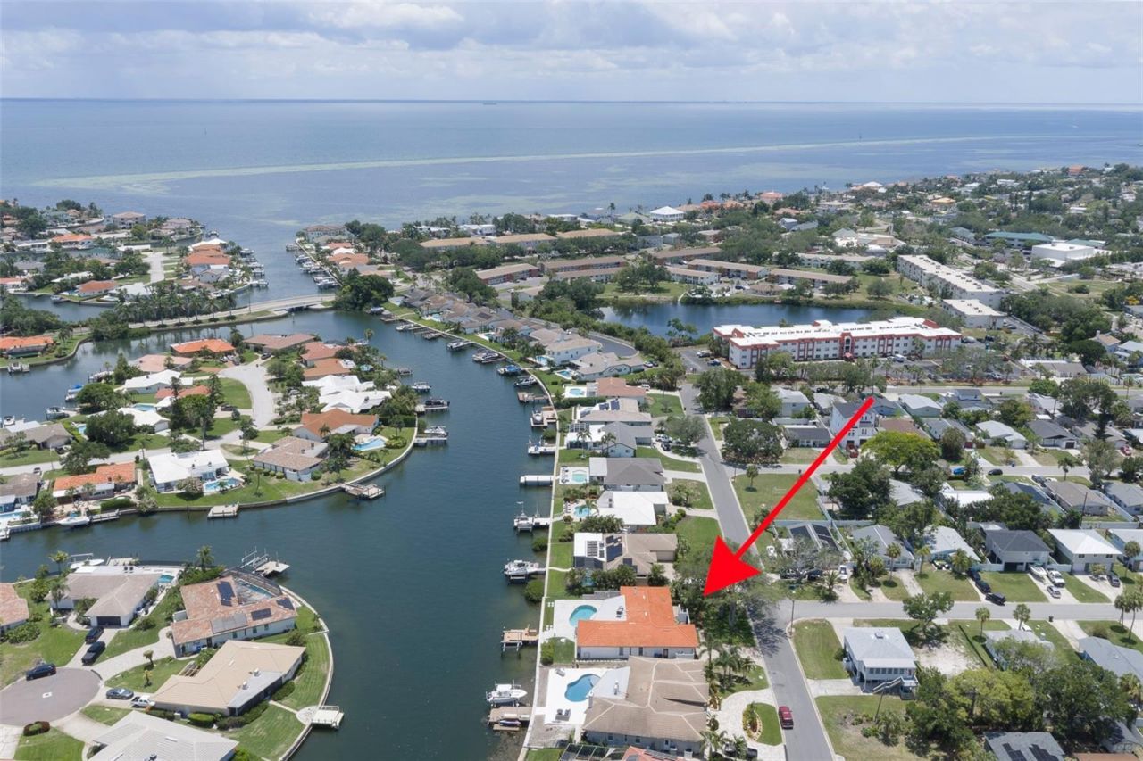 4901 Lansing St Ne, Saint Petersburg, FL 33703 Photo