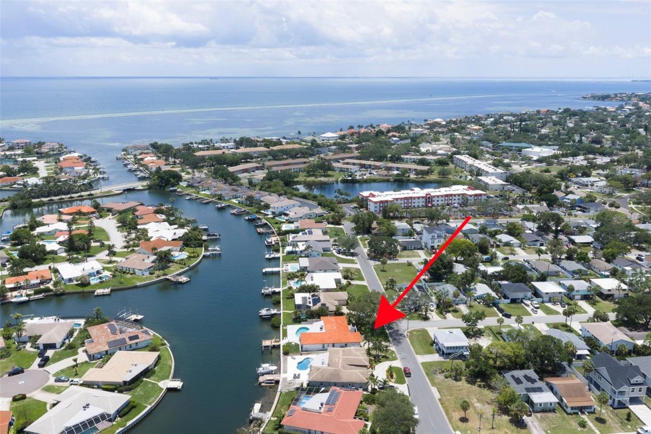 4901 Lansing St Ne, Saint Petersburg, FL 33703 Photo