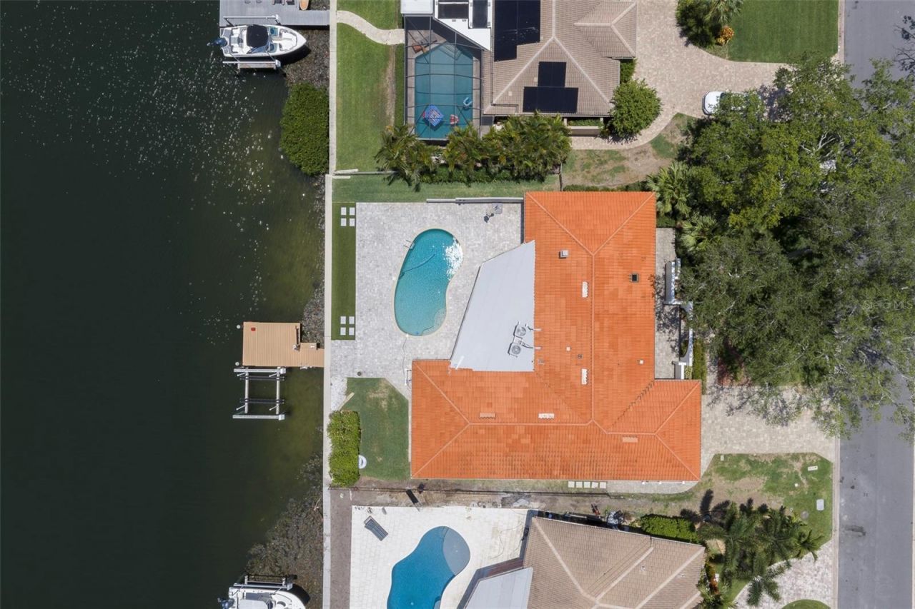 4901 Lansing St Ne, Saint Petersburg, FL 33703 Photo