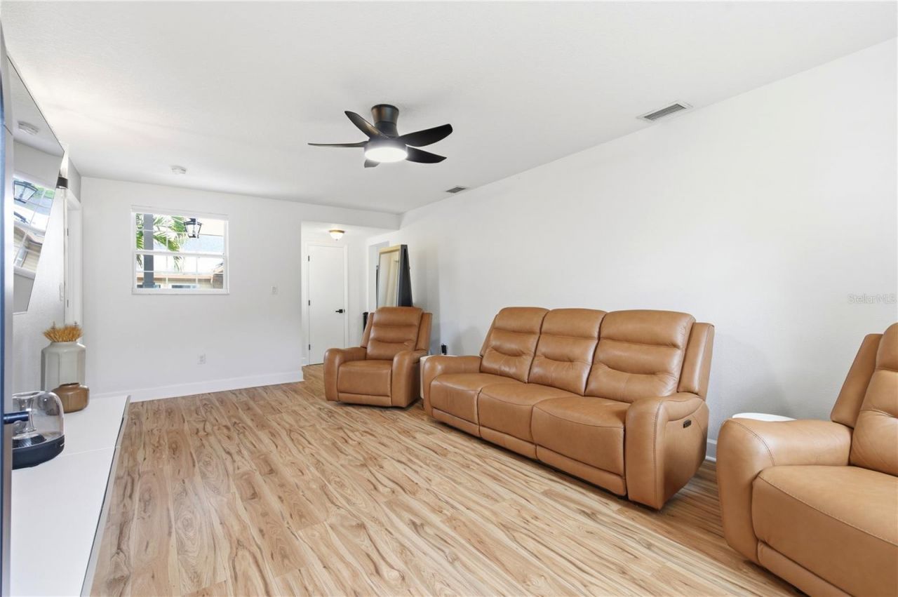 2710 16th Avenue N, Saint Petersburg, FL 33713 Photo