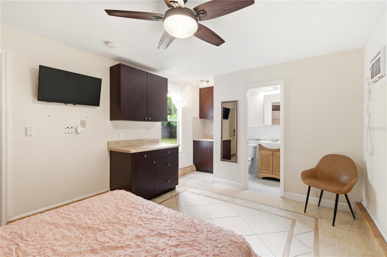 2710 16th Avenue N, Saint Petersburg, FL 33713 Photo
