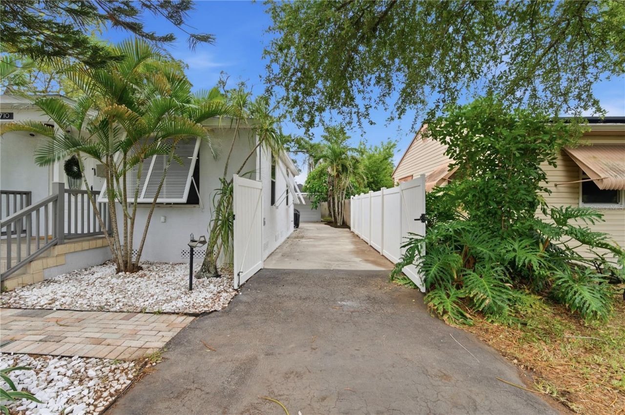 2710 16th Avenue N, Saint Petersburg, FL 33713 Photo