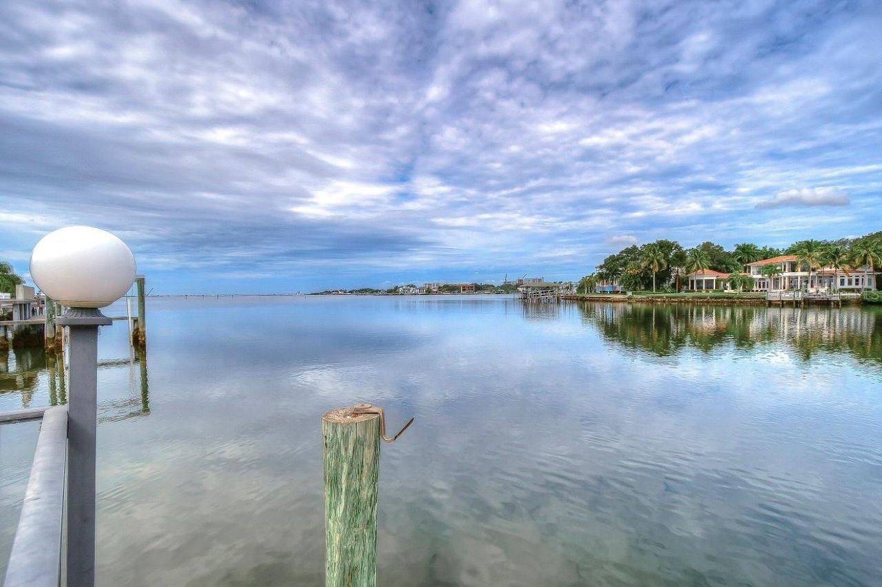 4929 W Bay Way Drive , Tampa, FL 33629 Photo