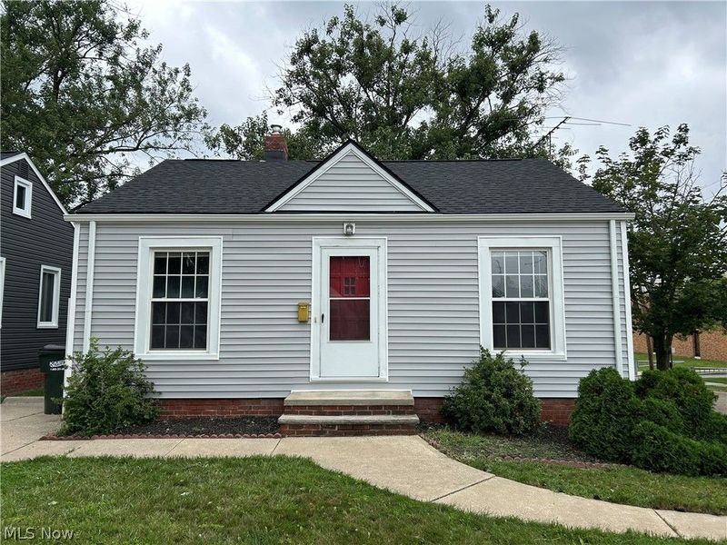 530 Darlington Drive, Bedford, OH 44146 Photo 1