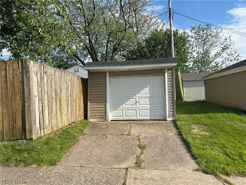 530 Darlington Drive, Bedford, OH 44146 Photo 18