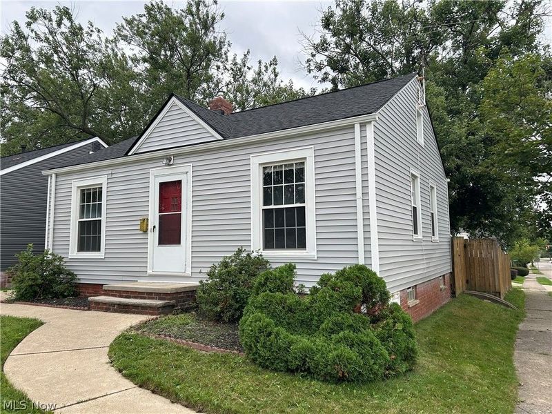 530 Darlington Drive, Bedford, OH 44146 Photo 3