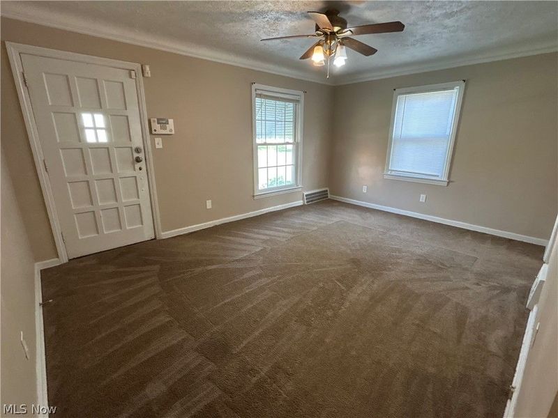 530 Darlington Drive, Bedford, OH 44146 Photo 4