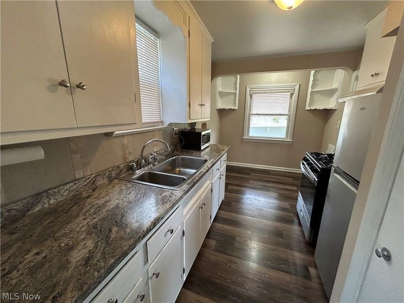 530 Darlington Drive, Bedford, OH 44146 Photo 5