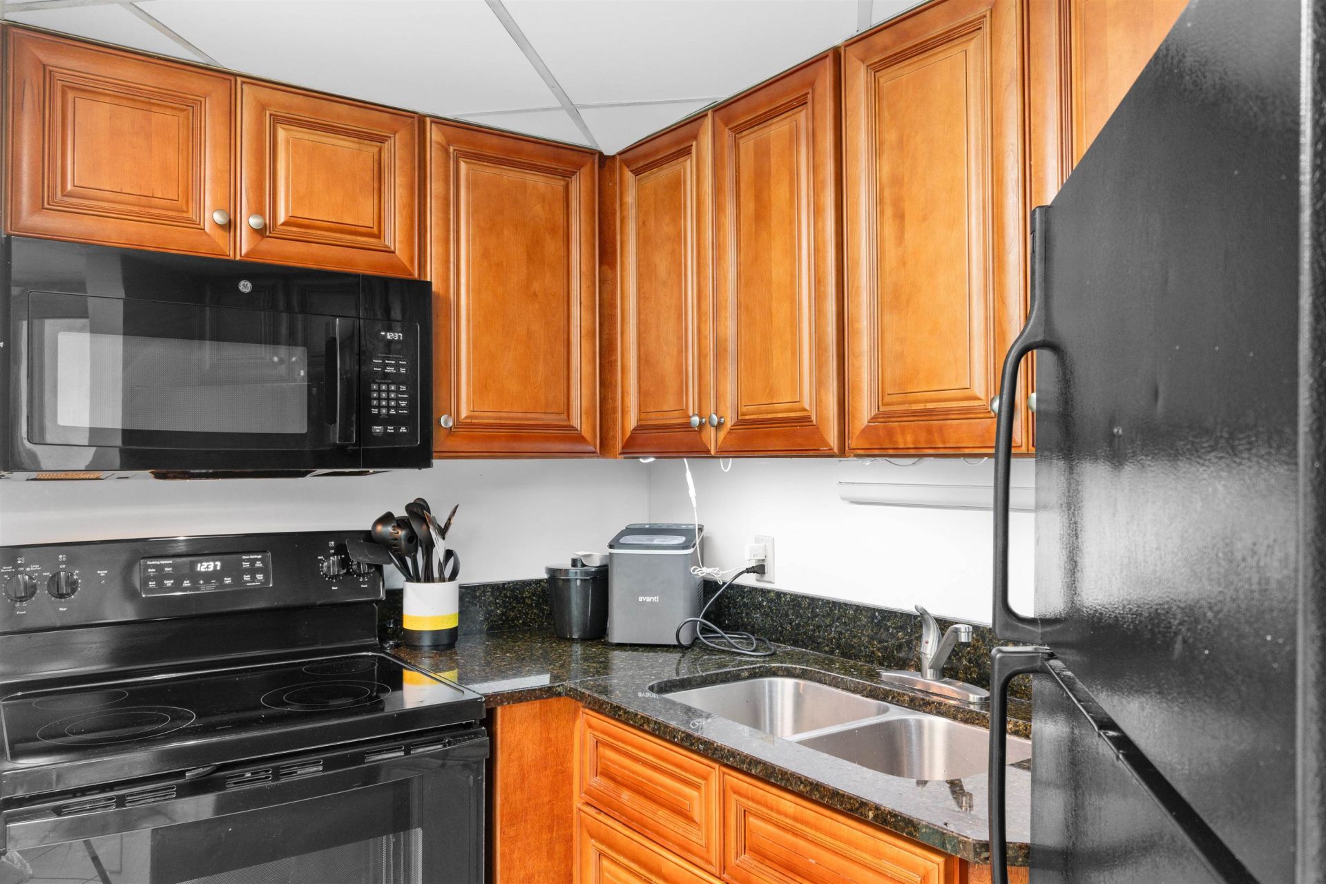1501 S Ocean Blvd.  Photo 4