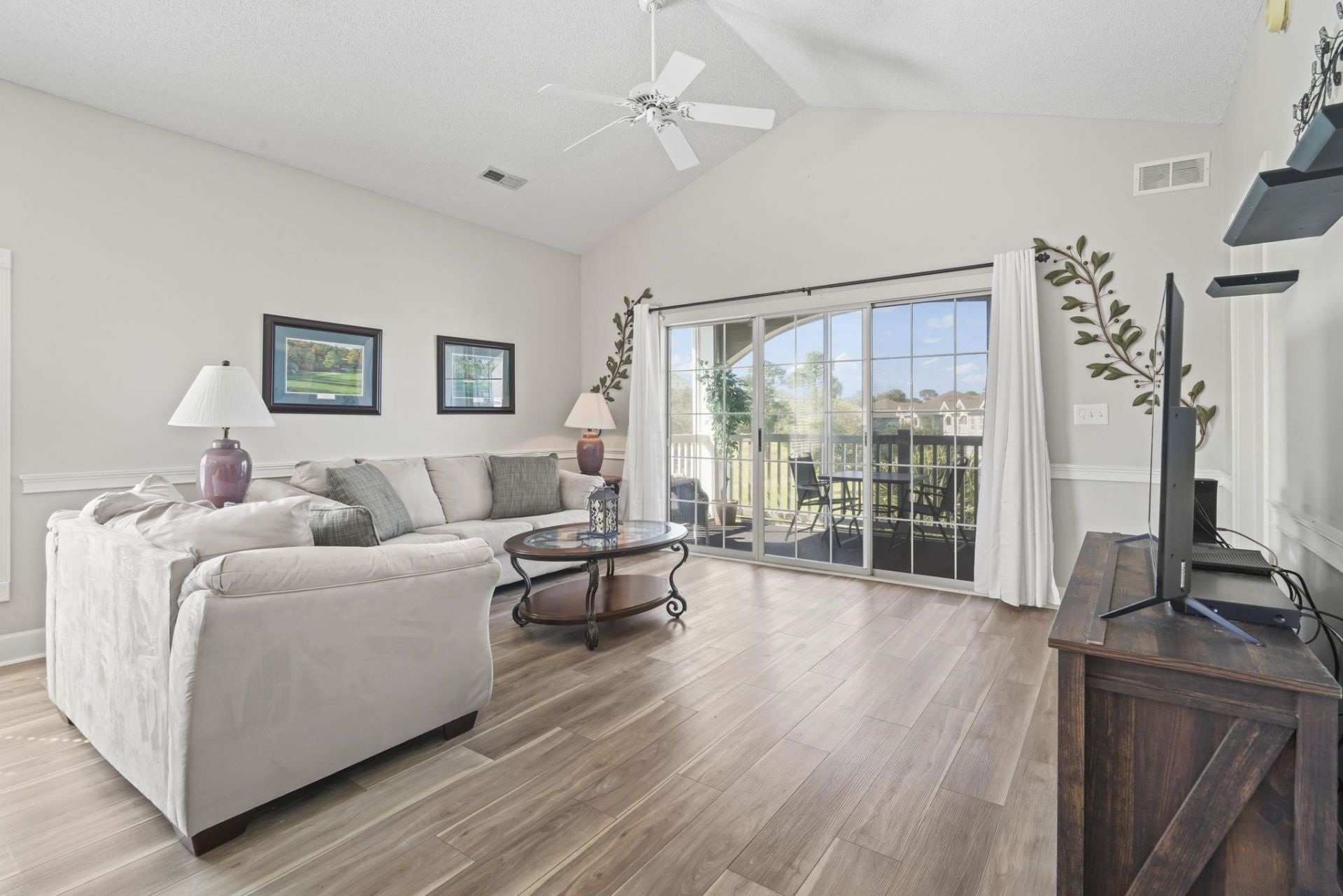 4677 Wild Iris Dr.  Photo 4