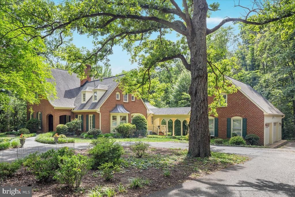 7131 WOODLAND DRIVE, SPRINGFIELD, VA 22151