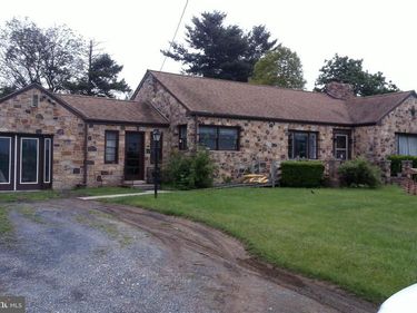 699 FRONT ROYAL PIKE , WINCHESTER, VA 22602