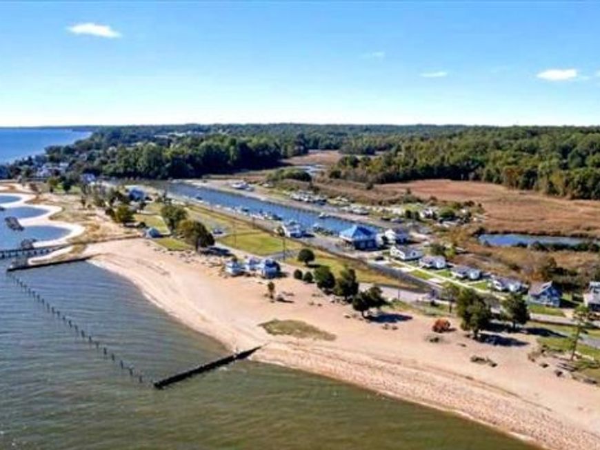 5230 Breezy Point Rd , Unit 202, Chesapeake Beach, MD 20732 Main Photo