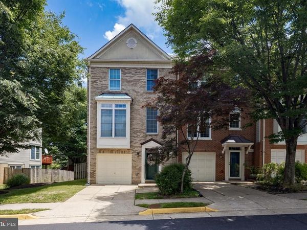 3945 KATHRYN JEAN COURT, FAIRFAX, VA 22033