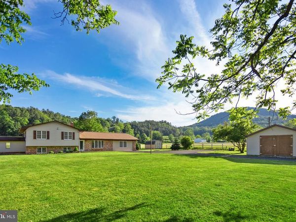 1659 CRAB RUN ROAD , MATHIAS, WV 26812