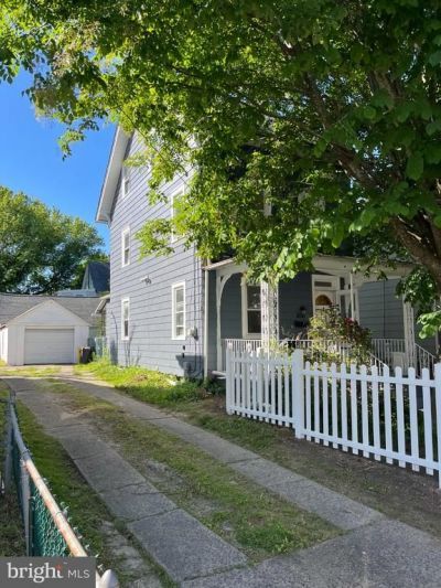 227 GREENFIELD AVENUE, ARDMORE, PA 19003