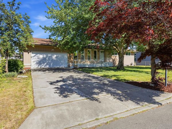 1225 S Woodlawn Rd, Spokane Valley, WA 99216