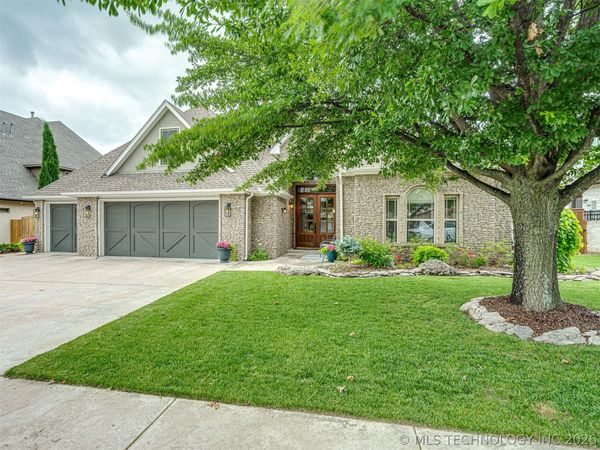 672 W 77th Place , Tulsa, OK 74132