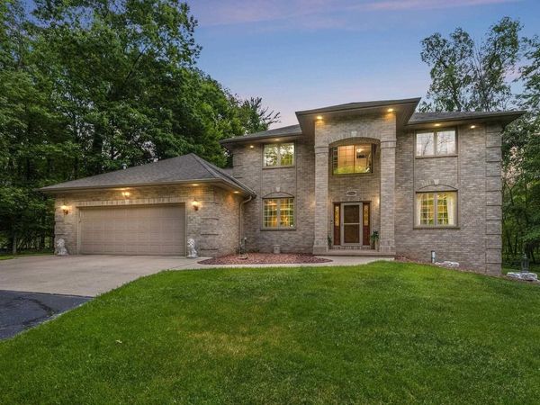 4544 CROOKED CREEK LANE, Hobart, WI 54155