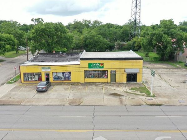 303 & 305 E Rio Grande Street , Unit 305, Victoria, TX 77901