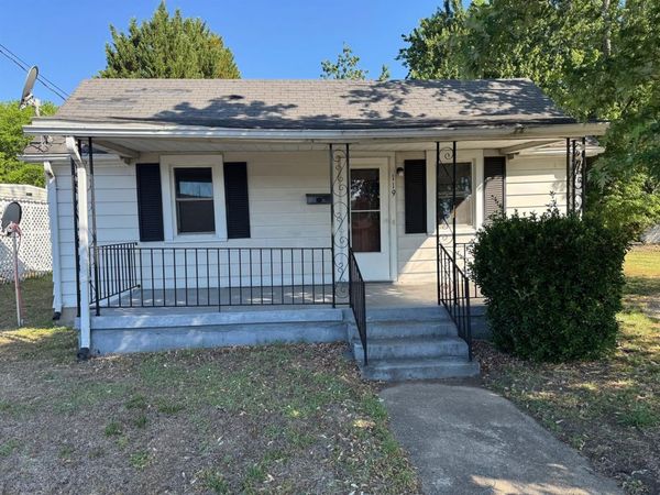 119 Eastwood DR , Danville, VA 24540