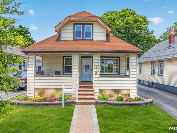119 Kingston Avenue, HAWTHORNE, NJ 07506