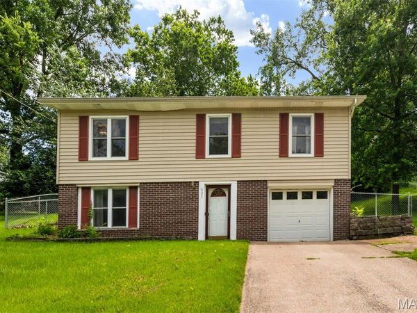 537 Blackberry Path , Arnold, MO 63010