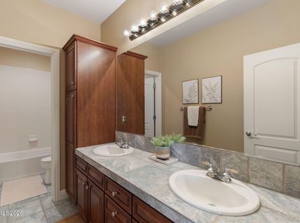 6049 Axis Drive, Sparks, NV 89436 Photo