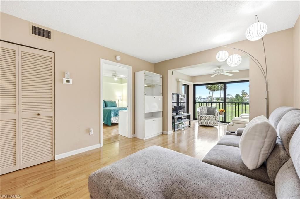 7406 Lake Breeze Dr, Unit 218, Fort Myers, FL 33907 Photo