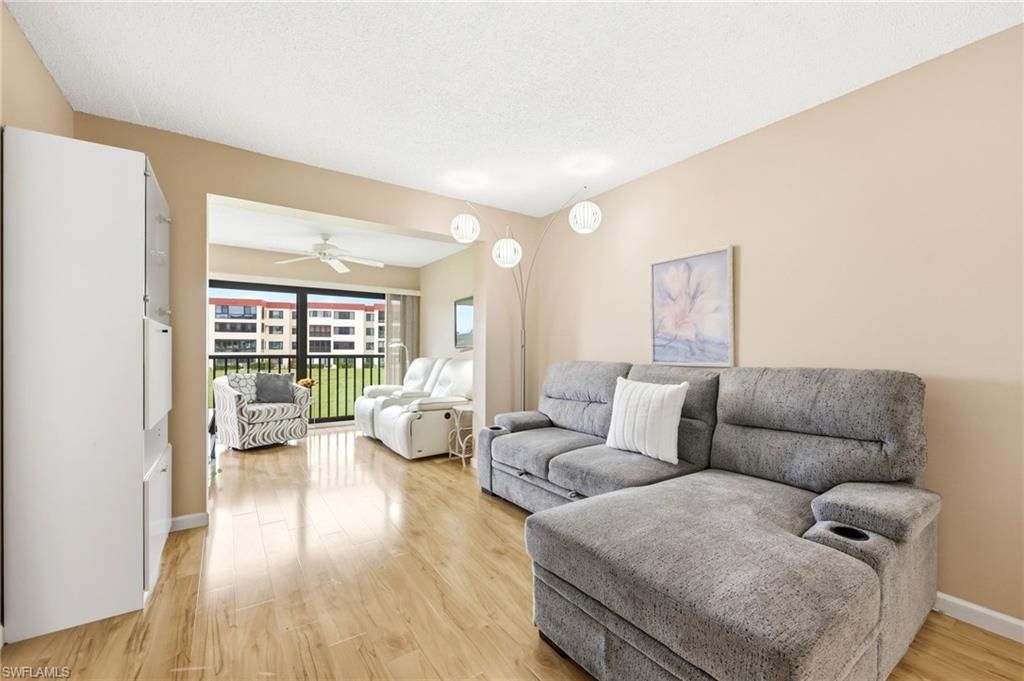 7406 Lake Breeze Dr, Unit 218, Fort Myers, FL 33907 Photo