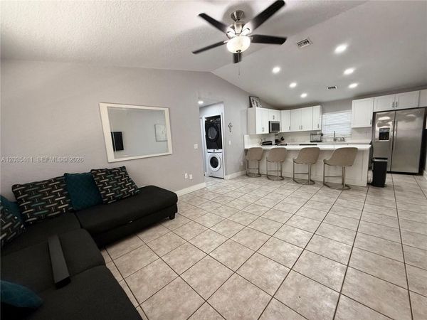 1840 Jefferson St , Unit B, Hollywood, FL 33020