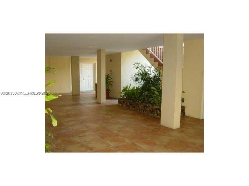 7900 Tatum Waterway Dr , Unit 502, Miami Beach, FL 33141 Photo