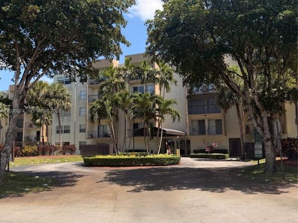 14250 SW 62nd St, Unit 310, Miami, FL 33183