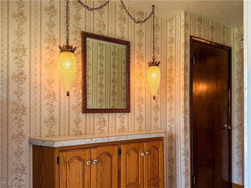 13665 Pawnee Trail, Middleburg Heights, OH 44130 Photo 19