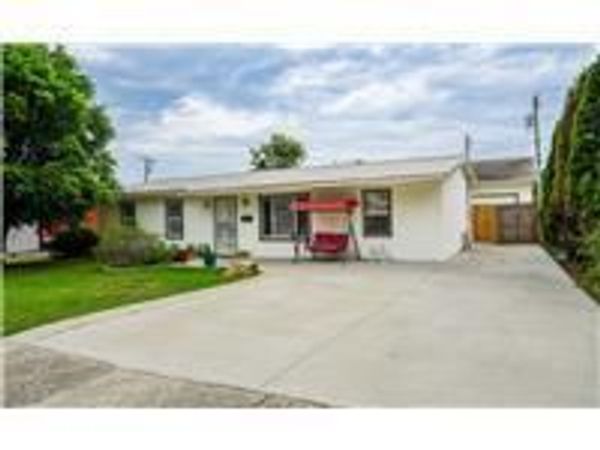 1649 Dale Ridge Road, New Carlisle, OH 45344