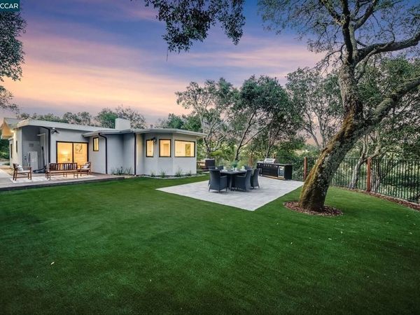 233 Melody Ln , Orinda, CA 94563
