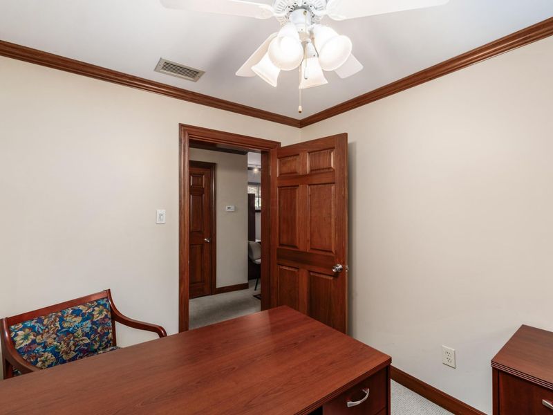 53 W 3rd Avenue, Columbus, OH 43201 Photo 19