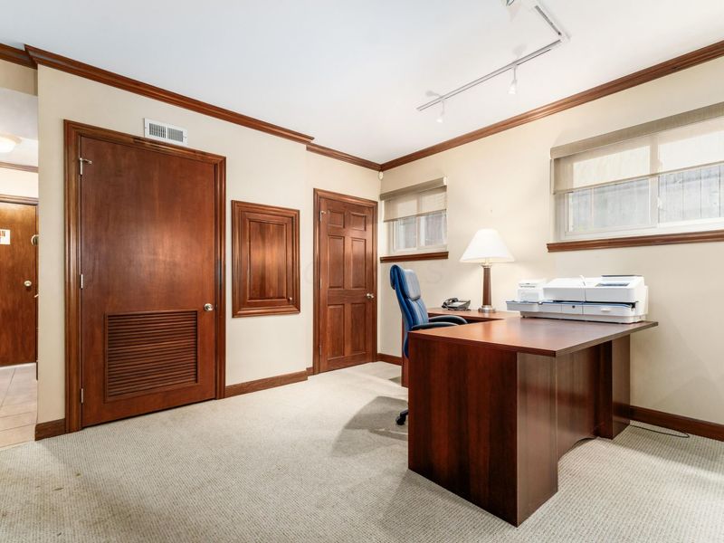 53 W 3rd Avenue, Columbus, OH 43201 Photo 28