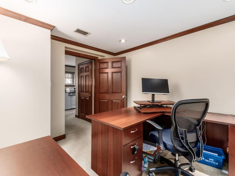 53 W 3rd Avenue, Columbus, OH 43201 Photo 31