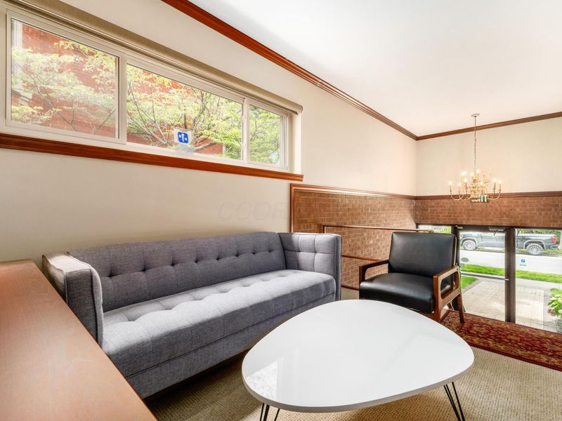 53 W 3rd Avenue, Columbus, OH 43201 Photo 7