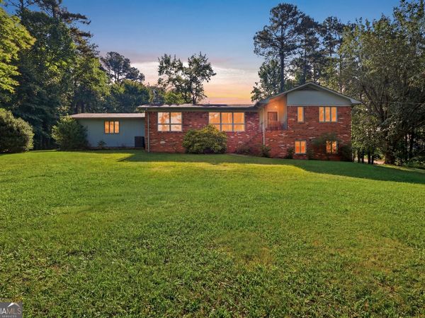 33 Cherokee Hills Lane, Toccoa, GA 30577