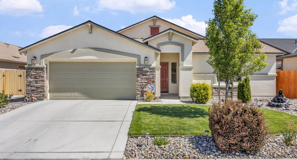 1140 Banner Peak Drive, Carson City, NV 89701 Photo