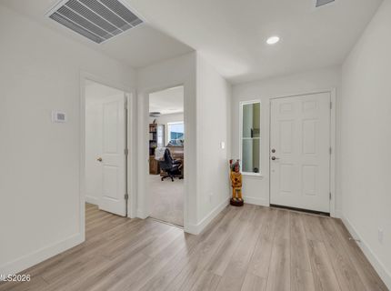 1140 Banner Peak Drive, Carson City, NV 89701 Photo
