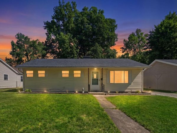 2429 Hazelwood Avenue, Fort Wayne, IN 46805
