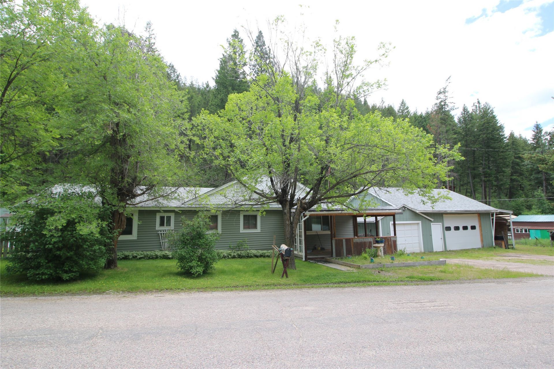 6350 Pine Cone Drive , Clinton, MT 59825 Main Photo