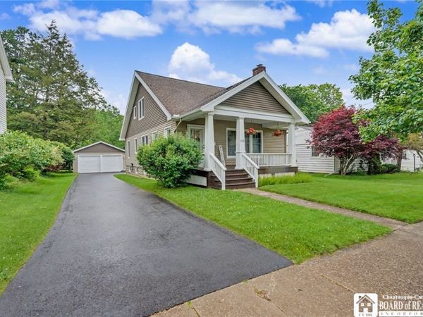 1318 Newland Avenue , Jamestown, NY 14701