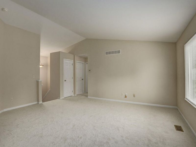 9124 Susie Drive, Florence, KY 41042 Photo 6
