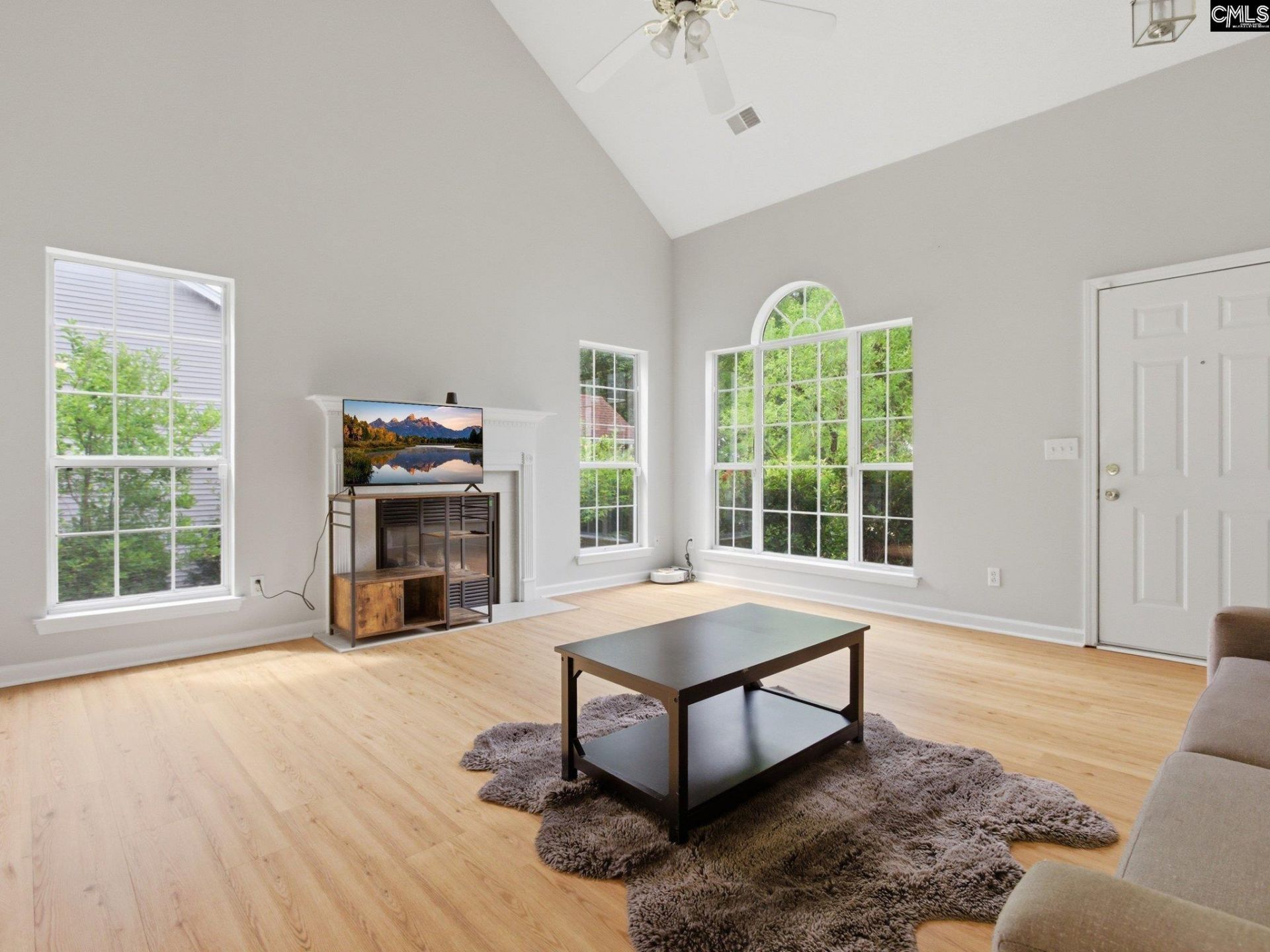 137 Highland Creek Lane  Photo 6